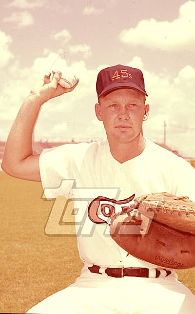 Name:  Merritt_Ranew 1962ST-fg382 edit.jpg
Views: 1530
Size:  59.4 KB