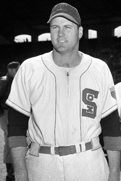 Name:  Gus_Zernial_(1949_White_Sox)_7.jpg
Views: 704
Size:  116.9 KB