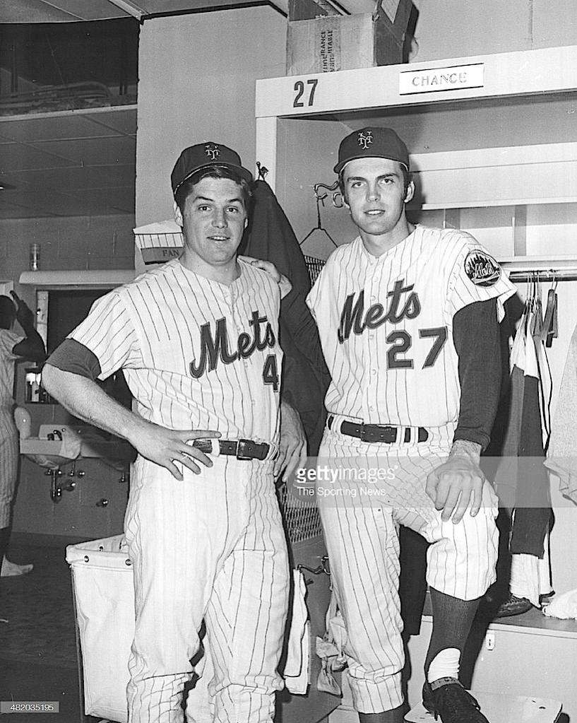 Name:  Tom Seaver:Dean Chance 1970 getty copy.jpg
Views: 1267
Size:  150.4 KB