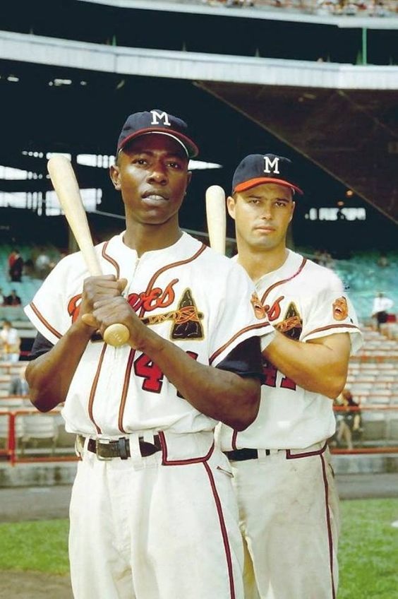Name:  Hank and Eddie.jpg
Views: 1223
Size:  115.0 KB