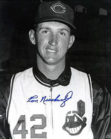 Name:  64 Ron Nischwitz CLE P.jpg
Views: 866
Size:  69.3 KB