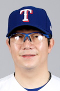 Name:  Hyeon-Jong Yang 2.jpg
Views: 579
Size:  13.4 KB