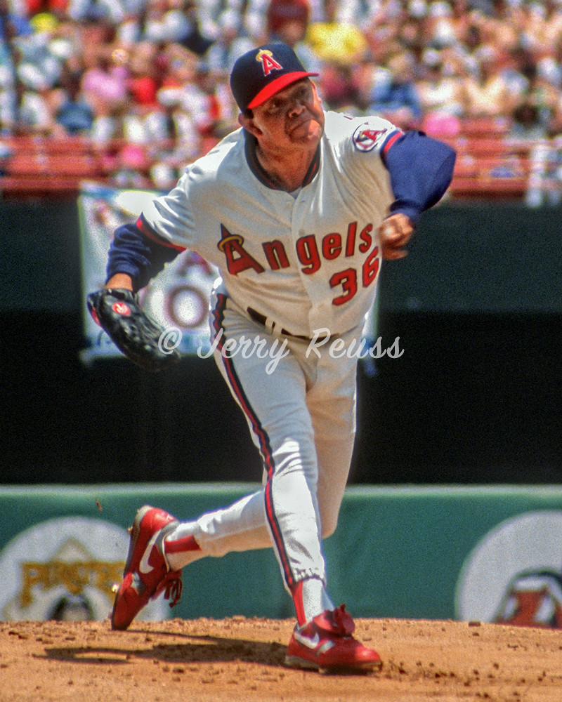 Name:  1991:6:12-Fernando Valenzuela CAL v. MIL.jpeg
Views: 506
Size:  314.5 KB