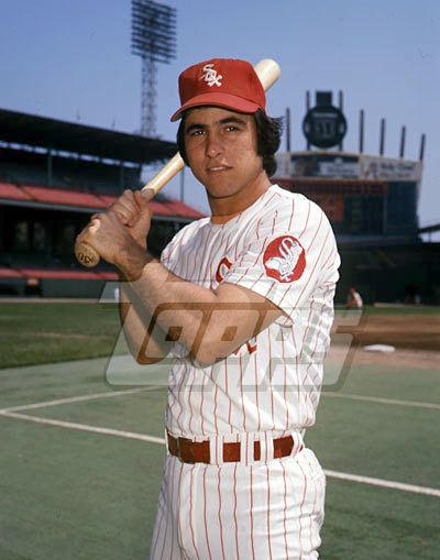 Lot Detail - 1975 Cecil Upshaw Chicago White Sox Game-Used Complete Uniform  with Cap & Stirrups (5)